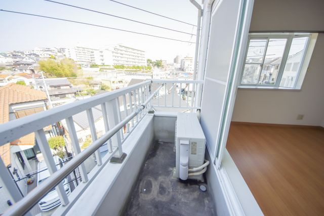 セトル朝霧のバルコニー