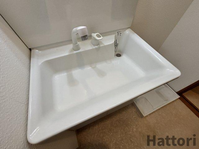 KTIレジデンス池田栄町の洗面所