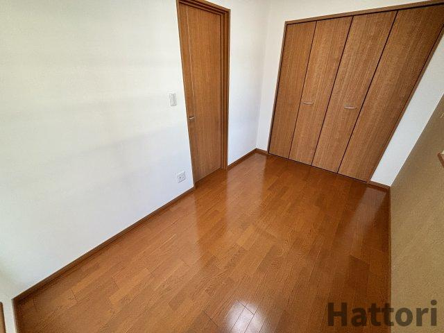 KTIレジデンス池田栄町の洋室