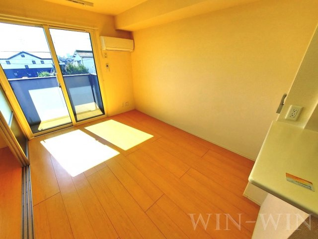 ぱるタウン Aの居間・リビング