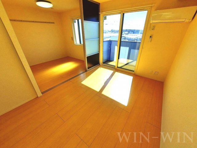 ぱるタウン Aの居間・リビング