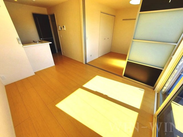 ぱるタウン Aの居間・リビング