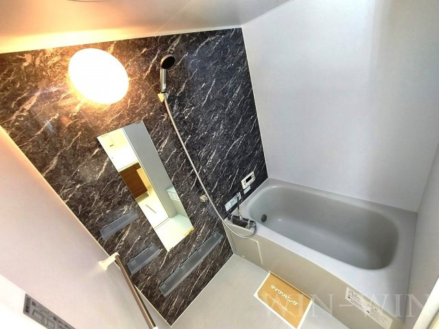 ぱるタウン Aの浴室