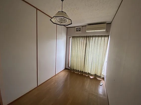 姫路市緑台1丁目オーナーチェンジ戸建の洋室
