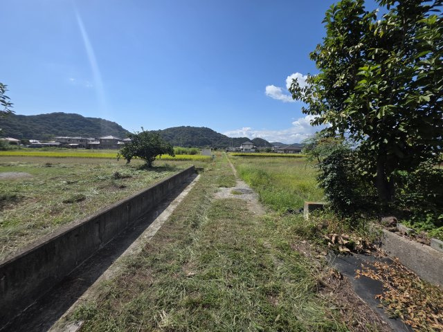 姫路市余部区上川原売土地の前面道路含む現地写真