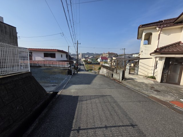 相生市山手2丁目既存戸建の前面道路含む現地写真