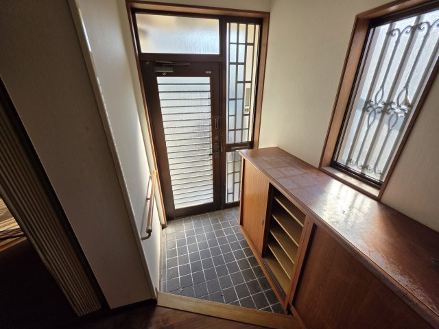 相生市山手2丁目既存戸建の玄関