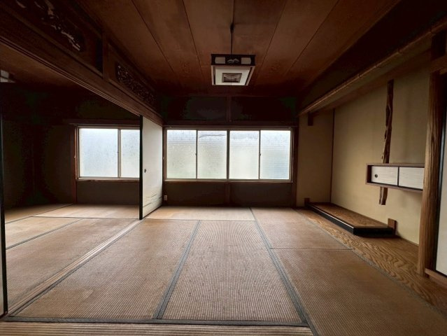 兵庫県姫路市白国1丁目 OC物件の和室|和室があると、家にあたたかい雰囲気が生まれます