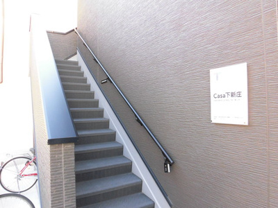 【エントランス】 | Casa下新庄 | 綺麗なエントランスです。