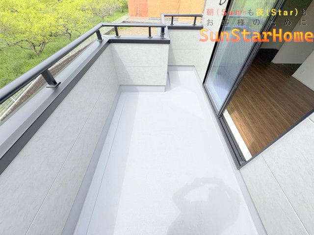 【サンスターホーム】青梅市長淵2丁目　新築限定1邸　のバルコニー