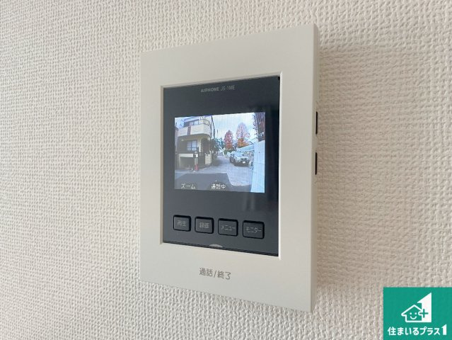 神戸市垂水区霞ケ丘　新築一戸建ての防犯設備|カラーモニターインターホン！声だけでなく来訪者の姿や顔がモニターで確認できるので、小さなお子様がいらっしゃるご家庭でも安心できます！