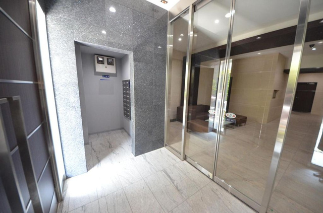 シエルブルーのエントランス