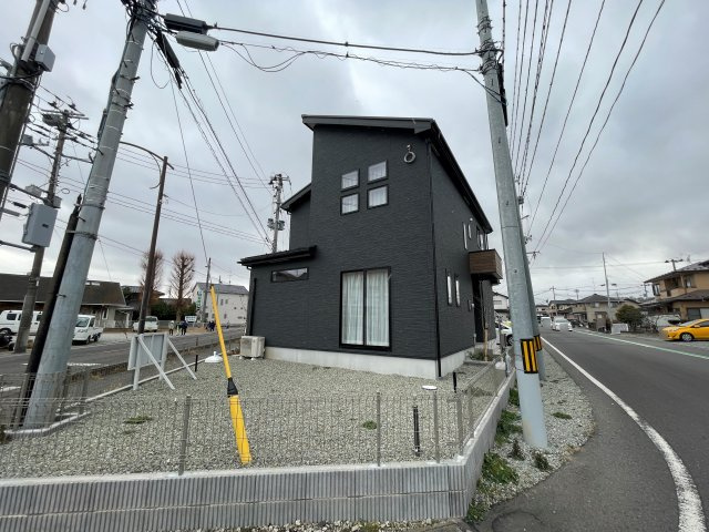 新築戸建・新築建売　郡山市片平町釜場モデル棟　小山田小・第六中の前面道路含む現地写真
