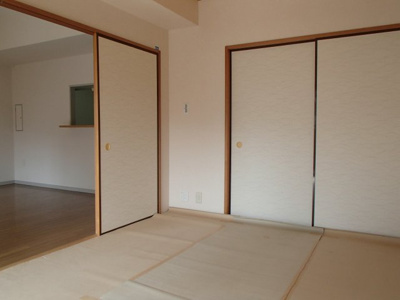 【寝室】 | クレストB