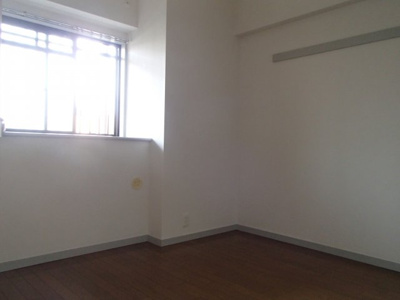 【洋室】 | クレストB