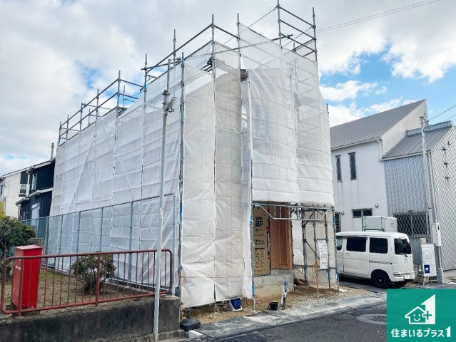 神戸市西区玉津町新方　新築一戸建ての外観|周辺は落ち着いた街並みの住宅地！子育てがしやすい住環境です！まだ未完成ですが、現地でしかわからない事もございます。是非一度ご覧ください。