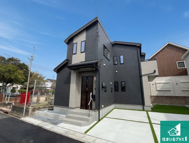神戸市西区玉津町新方　新築一戸建ての外観|お客様に長く安心して住んでいだだける事にこだわった家づくり！住んでからのアフターサービスにもしっかりと取り組んでいます！