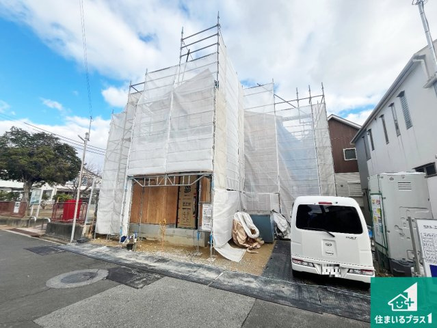 神戸市西区玉津町新方　新築一戸建ての外観|周辺は落ち着いた街並みの住宅地！子育てがしやすい住環境です！まだ未完成ですが、現地でしかわからない事もございます。是非一度ご覧ください。