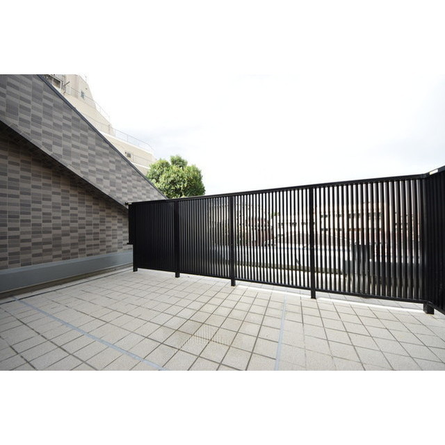 【バルコニー】