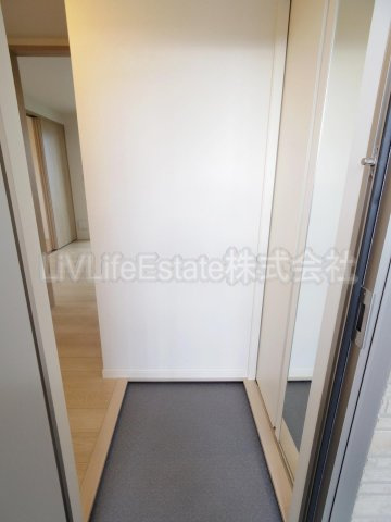 Ｃ．ＭＡＲＫ　Ａｖｅｎｕｅ（旧仮称ベルリード小平）の玄関