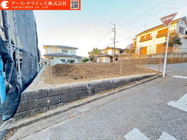 【外観】 | 船橋市大穴北1丁目 | を、そのままカタチに。陽当たりも良く、ガーデニングや家庭菜園にもぴったりのゆとりある敷地。資産としても魅力のある立地で、将来を見据えた住まい選びを。