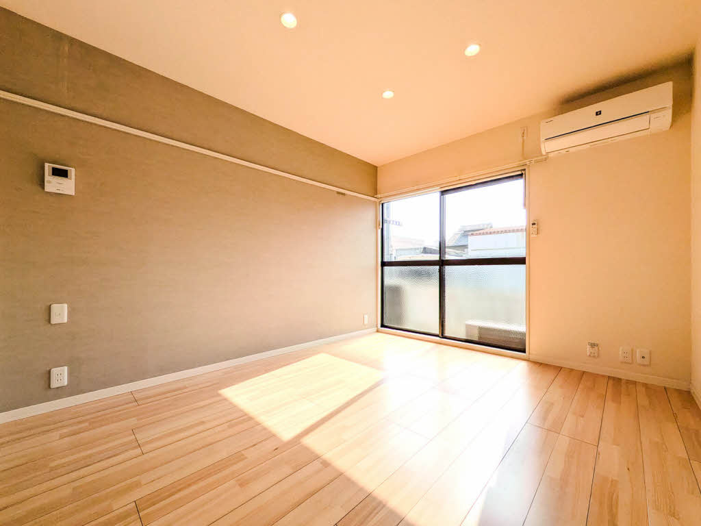 ラ・ビアンコの居間・リビング