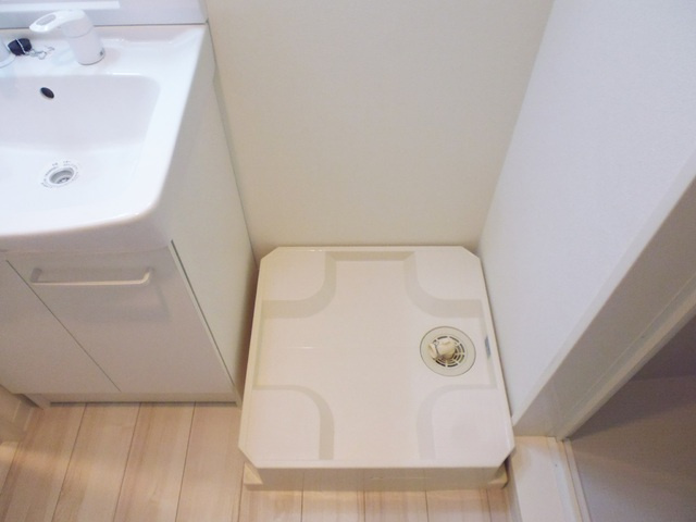 エルスタンザ赤羽の設備|室内洗濯機置き場です！！