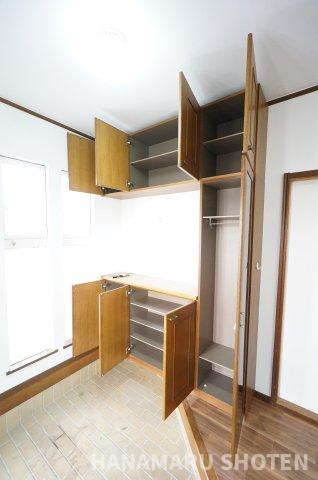 中古　市原市泉台の玄関|＊当日ご案内可＊ご希望の物件まとめてご案内！弊社が掲載していない物件でもOK♪お気軽にご相談ください ♪お電話でのお問合わせがスムーズ♪