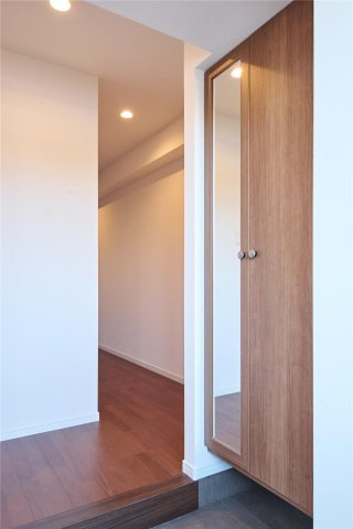 【玄関】 | VIVERE長嶺東