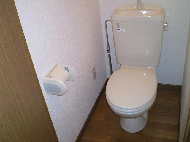 アムール石橋のトイレ