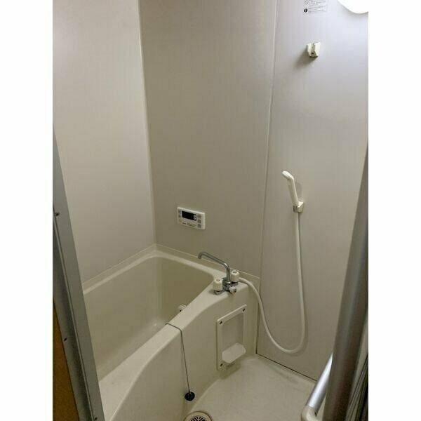 ハイツ沢添の浴室