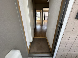 【玄関】 | ファミールB