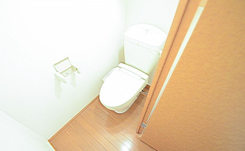 レオパレスソワ　メゾン長崎のトイレ