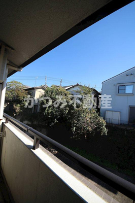 【バルコニー】 | カレッジハイツASAKAⅠ | 同間取り別部屋写真です。