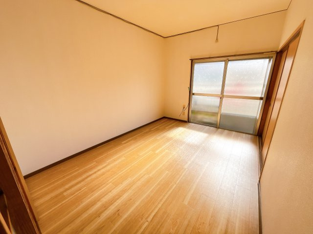 新池荘の洋室