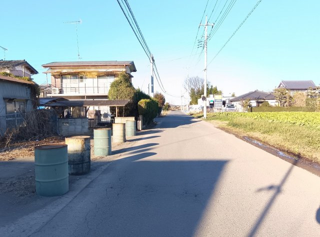 結城市東茂呂の前面道路含む現地写真|東側道路南側から撮影
