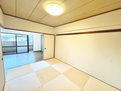 【和室】 | ライオンズマンション金剛 | ☆和室ございます☆一息つく時の癒しの空間や客間にも使えますね！