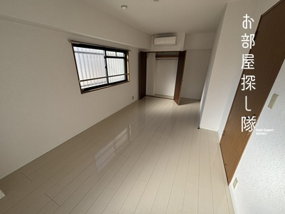 エトランゼ12の内装