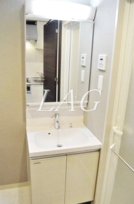 【洗面所】 | グランヴァン小竹向原 | 独立洗面台です。