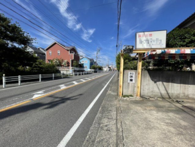 ソリッドビルの周辺