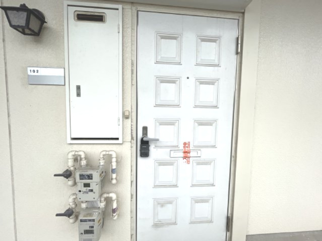 グリーンハイツの玄関