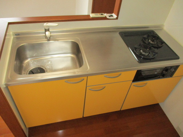 【キッチン】 | 2口コンロのシステムキッチンです