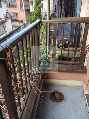 メゾンピレネのバルコニー