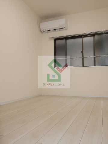 メゾンピレネの寝室