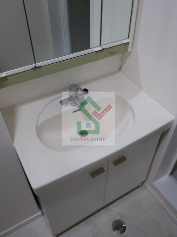 メゾンピレネの独立洗面台