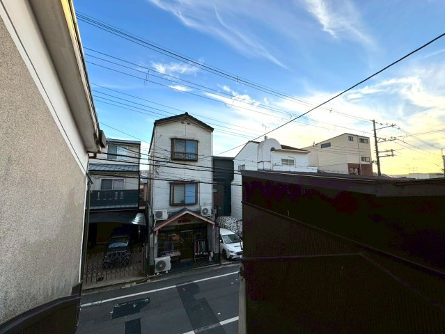 ◆２沿線利用可能◆南向きにつき陽当たり良好◆ウォークインクローゼット付き◆伏見区両替町十一丁目の展望|バルコニーからの眺望