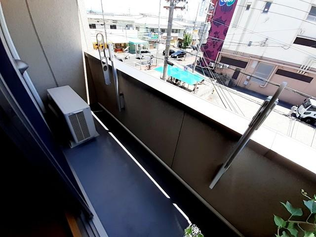 ラ・ロゼベールのバルコニー