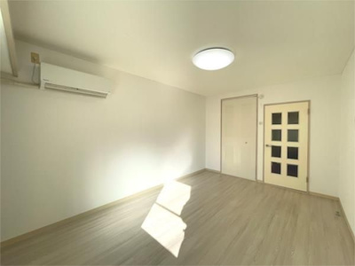 【居間・リビング】 | イースタンプラザひばりが丘 | ゆったりとした居間です