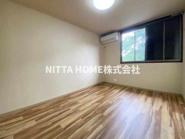 アーバンライフ北中の洋室|※同物件の別室の写真となります（一部仕様が異なる場合があります）