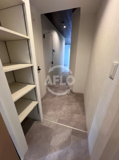 【玄関】 | S-MOVE大阪鶴見 | S-MOVE大阪鶴見　玄関